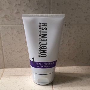 Rodan + Fields Acne Treatment Sulfur Wash